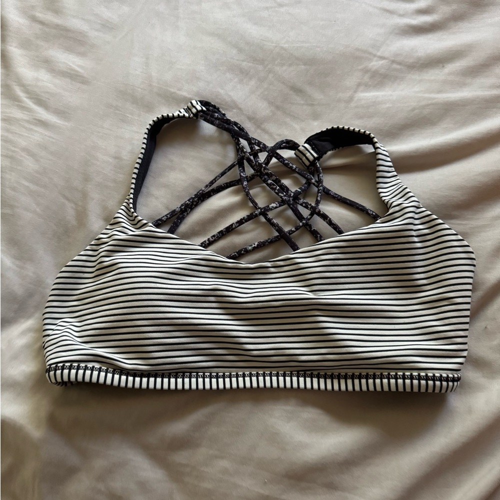 Lululemon Free to be Wild Sports Bra Size 10 - Picture 6 of 6